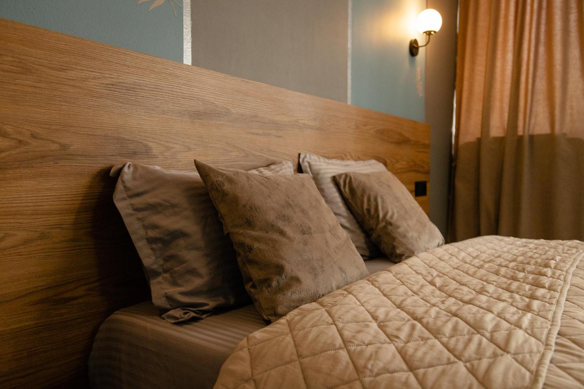 Hotel Graf T Tbilissi Extérieur photo